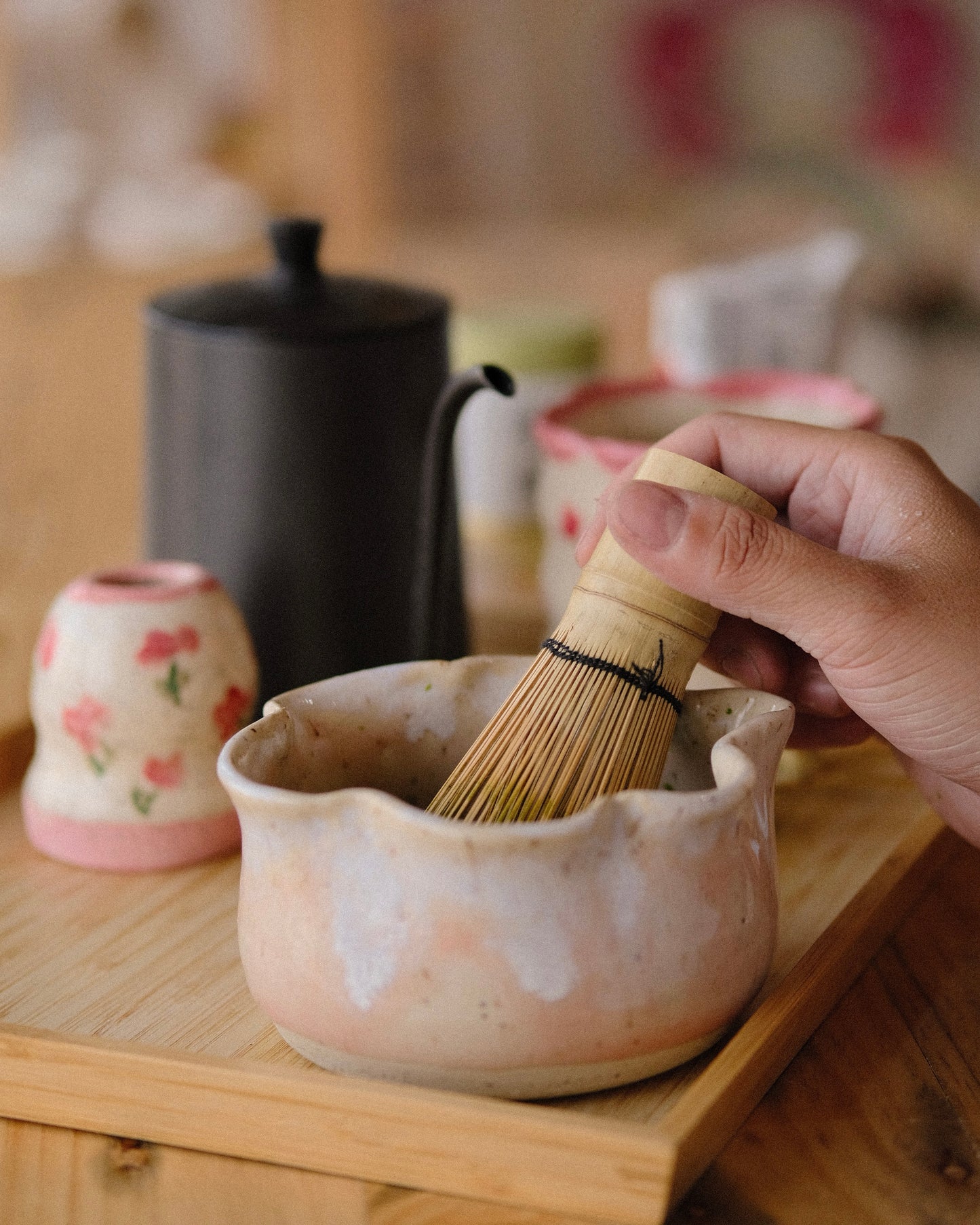 MARI POTTERI YOSHINO SAKURA matchari (matcha bowl) & chasen holder set