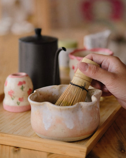 MARI POTTERI YOSHINO SAKURA matchari (matcha bowl) & chasen holder set