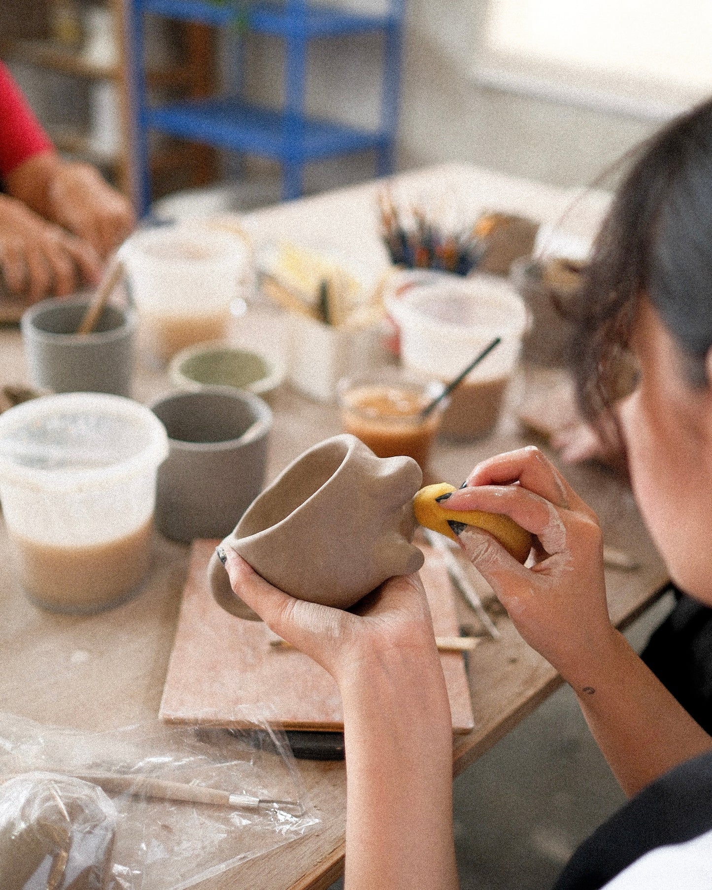 MARI POTTERI CLAY HOUSE - HAND BUILDING MUG MAKING CLASSES